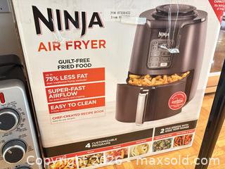 MaxSold Auction: Small Appliances  - Toronto (Ontario, Canada) PARTNER MANAGED Downsizing Online Auction - Crescent Town Road