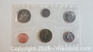 MaxSold Auction:  1992 Royal Canadian Mint Uncirculated Set - Mississauga (Ontario, Canada) SELLER MANAGED Downsizing Online Auction - Golden Orchard Drive (CONDO)