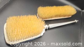 MaxSold Auction: antique sterling SILVER personal grooming set - Mississauga (Ontario, Canada) SELLER MANAGED Downsizing Online Auction - Golden Orchard Drive (CONDO)