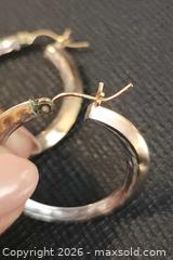 MaxSold Auction: Vintage round hoop earrings 925 Silver - Mississauga (Ontario, Canada) SELLER MANAGED Downsizing Online Auction - Golden Orchard Drive (CONDO)