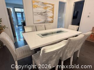 MaxSold Auction: Modern White Rectangular Dining Table with 8 Light Gray Chairs - Richmond Hill (Ontario, Canada) SELLER MANAGED Moving Online Auction - Kent Matthew Street