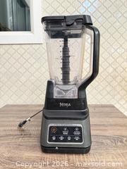 MaxSold Auction: Ninja 72 oz Countertop Blender, Black/Gray - Richmond Hill (Ontario, Canada) SELLER MANAGED Moving Online Auction - Kent Matthew Street