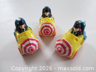 MaxSold Auction: 1990s McDonalds Toys Batman Catwoman The Penguin Pinky and the Brain - Toronto (Ontario, Canada) SELLER MANAGED Downsizing Online Auction - Greenland Road