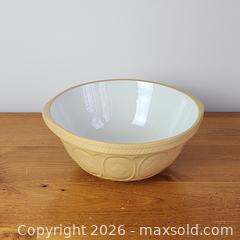 MaxSold Auction: Large Pottery TG Green England Gripstand Mixing Bowl - Toronto (Ontario, Canada) SELLER MANAGED Downsizing Online Auction - Greenland Road