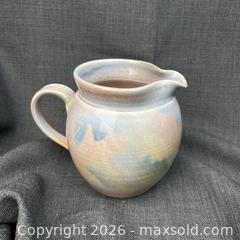 MaxSold Auction: Pastel Coloured Vintage Studio Pottery Vase Jug 6" High Signed - Toronto (Ontario, Canada) SELLER MANAGED Downsizing Online Auction - Greenland Road