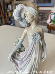 MaxSold Auction: Lladró Lladro "Socialite of the 20s" Art Deco Porcelain Figurine – Elegant Woman, 13–14 in - Sharon (Massachusetts, USA) SELLER MANAGED Reseller Online Auction - Pond Street
