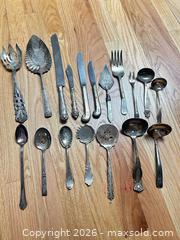 MaxSold Auction: Old to newer Sterling and silvertone serving utensils and flatware - Sharon (Massachusetts, USA) SELLER MANAGED Reseller Online Auction - Pond Street