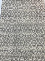 MaxSold Auction: Kelim rug - Hamilton (Ontario, Canada) PARTNER MANAGED Reseller Online Auction - Marion Crescent