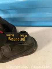 MaxSold Auction: Dr Martens 2976 Black Leather Chelsea Boots Size US 7 - Vancouver (British Columbia, Canada) SELLER MANAGED Reseller Online Auction - East 7th Avenue (STORAGE)