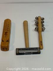 MaxSold Auction: Assortment of Musical Instruments  - San Jose (California, USA) SELLER MANAGED Estate Sale Online Auction - South 16th Street