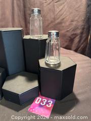 MaxSold Auction: Salt And Pepper Shakers-Clear Glass-Libbey Canada, MCM - Aurora (Ontario, Canada) SELLER MANAGED Estate Sale Online Auction -  Closs Square