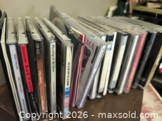 MaxSold Auction: CD Stand Collection Lot  - Kingston (Ontario, Canada) SELLER MANAGED Downsizing Online Auction - Railway