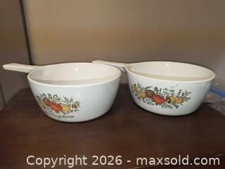 MaxSold Auction: Corning ware Bowl with handle set of 2 - Kingston (Ontario, Canada) SELLER MANAGED Downsizing Online Auction - Railway