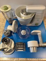 MaxSold Auction: Braun Countertop Stand Mixer KM32 Type B - Metro Vancouver A (British Columbia, Canada) SELLER MANAGED Downsizing Online Auction - College Highroad