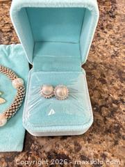 MaxSold Auction: Pearls in Silver A - Metro Vancouver A (British Columbia, Canada) SELLER MANAGED Downsizing Online Auction - College Highroad