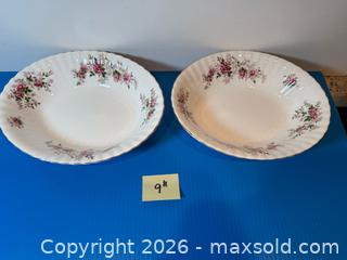 MaxSold Auction: Royal Albert Platter, Gravy Bowl and Serving Bowls A - Metro Vancouver A (British Columbia, Canada) SELLER MANAGED Downsizing Online Auction - College Highroad