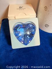 MaxSold Auction: Vintage Swarovski Crystal Birthday Cake, Hearts A - Metro Vancouver A (British Columbia, Canada) SELLER MANAGED Downsizing Online Auction - College Highroad