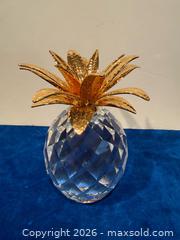 MaxSold Auction: Vintage Swarovski Gold Leaf Pineapple and Apple A - Metro Vancouver A (British Columbia, Canada) SELLER MANAGED Downsizing Online Auction - College Highroad