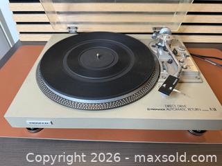MaxSold Auction: Pioneer PL-518 Direct Drive Turntable - NEW Cartridge & Feet - Tested Working - Milton (Ontario, Canada) SELLER MANAGED Downsizing Online Auction - Broadway Avenue