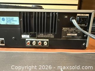 MaxSold Auction: Sony Beta hi-fi Stereo VCR (Model SL-2700) with Remote - Tested Working - Milton (Ontario, Canada) SELLER MANAGED Downsizing Online Auction - Broadway Avenue