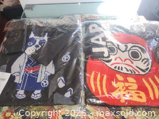 MaxSold Auction: D Kelly Japan Knit Tote Bag - Vancouver (British Columbia, Canada) SELLER MANAGED Downsizing Online Auction - West 6th Avenue (CONDO)