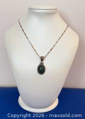 MaxSold Auction: 18 1.5 - Toronto (Ontario, Canada) PARTNER MANAGED Reseller Online Auction - Queen Street West