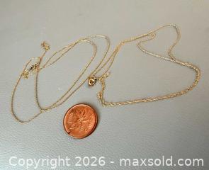 MaxSold Auction: (2) 10K Yellow Gold Chain Necklace - Marked  - Toronto (Ontario, Canada) PARTNER MANAGED Reseller Online Auction - Queen Street Wt.