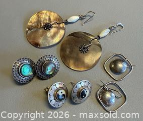 MaxSold Auction: (4) Pairs of Vintage 925 SILVER Earrings ( Abalone / Mother of Pearl Shell & More) - Marked  - Toronto (Ontario, Canada) PARTNER MANAGED Reseller Online Auction - Queen Street West