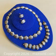 MaxSold Auction: Birks Sterling Silver Shell Links Necklace, Earrings & Bracelet Set - Marked  - Toronto (Ontario, Canada) PARTNER MANAGED Reseller Online Auction - Queen Street West
