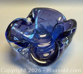 MaxSold Auction: MCM Italian MURANO Art Glass Ashtray, Vintage Art Glass Rose Bowl & More  - Toronto (Ontario, Canada) PARTNER MANAGED Reseller Online Auction - Queen Street West