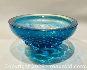 MaxSold Auction: MCM Italian MURANO Bubble Controlled Art Glass Heavy Bowl - Toronto (Ontario, Canada) PARTNER MANAGED Reseller Online Auction - Queen Street Wt.