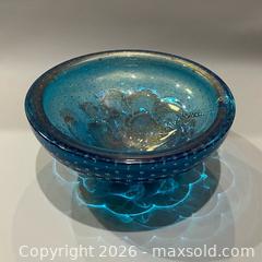 MaxSold Auction: MCM Italian MURANO Bubble Controlled Art Glass Heavy Bowl - Toronto (Ontario, Canada) PARTNER MANAGED Reseller Online Auction - Queen Street Wt.