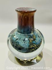 MaxSold Auction: ** RARE ** Signed & Dated Art Glass Vase By Toan Klein - 1985 - Toronto (Ontario, Canada) PARTNER MANAGED Reseller Online Auction - Queen Street West