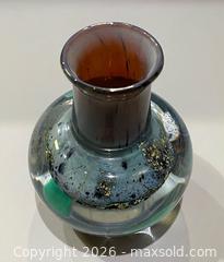 MaxSold Auction: ** RARE ** Signed & Dated Art Glass Vase By Toan Klein - 1985 - Toronto (Ontario, Canada) PARTNER MANAGED Reseller Online Auction - Queen Street West