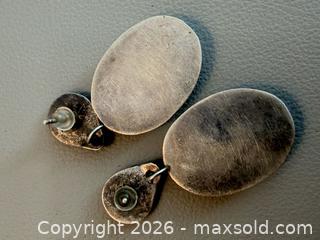 MaxSold Auction: Vintage 925 Silver Coral Earrings - Tested  - Toronto (Ontario, Canada) PARTNER MANAGED Reseller Online Auction - Queen Street West