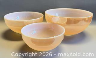 MaxSold Auction: Vintage Anchor Hocking Fire King Lusterware Nesting Mixing Bowls (Set of 3) - Toronto (Ontario, Canada) PARTNER MANAGED Reseller Online Auction - Queen Street West