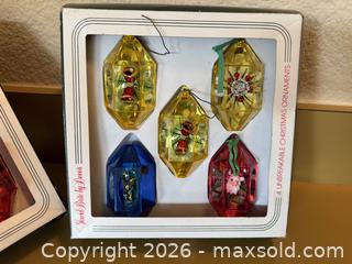 MaxSold Auction: Vintage Jewel Brite Ornaments Diorama Hexagon Christmas Ornaments  - San Jose (California, USA) SELLER MANAGED Estate Sale Online Auction - South 16th Street