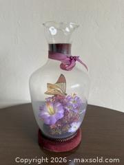 MaxSold Auction: Vintage Vase. Beautiful Piece!  - San Jose (California, USA) SELLER MANAGED Estate Sale Online Auction - South 16th Street