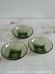 MaxSold Auction: Hazel Atlas Capri Colony Glass Bowls – Set of 3 Green Mid-Century Modern Serving Bowls - Kingston (Ontario, Canada) SELLER MANAGED Downsizing Online Auction - Bishop Street