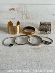 MaxSold Auction: Mixed Lot of Bracelet Cuffs and Bangles - Kingston (Ontario, Canada) SELLER MANAGED Downsizing Online Auction - Bishop Street