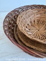 MaxSold Auction: Mixed Lot of Four Vintage Woven Baskets/Trays  - Kingston (Ontario, Canada) SELLER MANAGED Downsizing Online Auction - Bishop Street