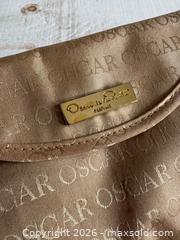 MaxSold Auction: Oscar De La Renta Perfume Mini Cosmetics Bag - Kingston (Ontario, Canada) SELLER MANAGED Downsizing Online Auction - Bishop Street