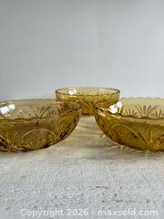 MaxSold Auction: Set of Three Vintage Anchor Hocking Medallion Honey Gold Glass Serving Bowls - Starburst Bowl Set - Kingston (Ontario, Canada) SELLER MANAGED Downsizing Online Auction - Bishop Street