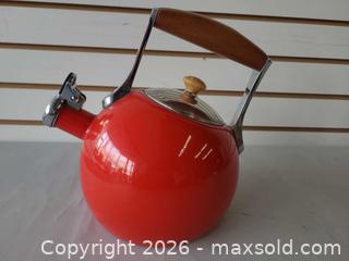 MaxSold Auction: Nambe Red Whistling Tea Kettle with Wood Handle - Toronto (Ontario, Canada) PARTNER MANAGED Reseller Online Auction - Queen Street West