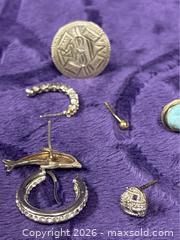 MaxSold Auction: Sterling Silver .925  1.09 OZ. SCRAP Single Earrings   - Idaho Springs (Colorado, USA) PARTNER MANAGED Estate Sale Online Auction - Idaho Street