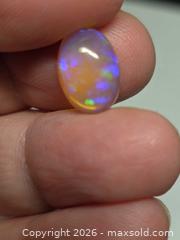 MaxSold Auction: AAA natural crystal Jelly opal - Hamilton (Ontario, Canada) PARTNER MANAGED Reseller Online Auction - Mohawk Road West