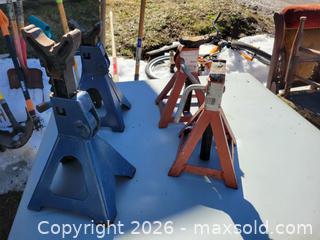 MaxSold Auction: 4 or 2 Sets of Car Jack Stands - East Zorra-Tavistock (Ontario, Canada) SELLER MANAGED Downsizing Online Auction - Highway 59 Lot 92
