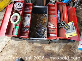 MaxSold Auction: Beach Toolbox & Random Bits - East Zorra-Tavistock (Ontario, Canada) SELLER MANAGED Downsizing Online Auction - Highway 59 Lot 92