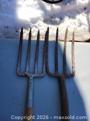 MaxSold Auction: lot of 2 Pitchforks - East Zorra-Tavistock (Ontario, Canada) SELLER MANAGED Downsizing Online Auction - Highway 59 Lot 92