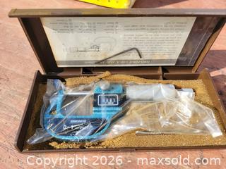 MaxSold Auction: New Simonds .0001 0-1 Micrometer - East Zorra-Tavistock (Ontario, Canada) SELLER MANAGED Downsizing Online Auction - Highway 59 Lot 92